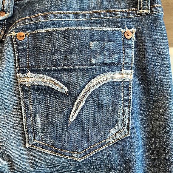 Joe's Mid-Rise Bootcut Jean, 28 - Picture 6 of 10